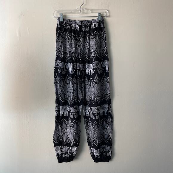 Bamboo House Black & White Drawstring Elephant & Paisley Print Harem Pants - Picture 8 of 10